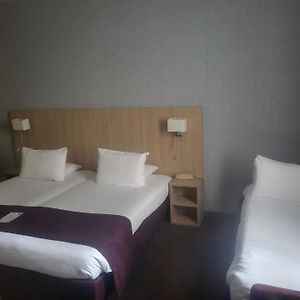 Kamer "Junior" met Twee Aparte Bedden